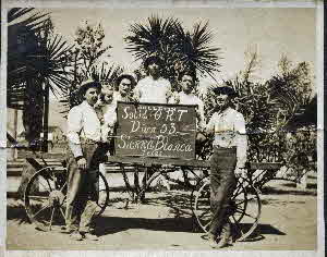 Albert Lickorish is 2nd from right. Date of photo unknown.